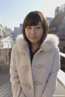FC2-PPV-1299090 - 【諸事情で2連続中出し！】＜黒髪で幼顔の激カワイイ娘＞**かもしれないですが会ったその日にザーメンをオマンコに注入しちゃいましたぁ〜！