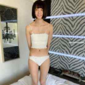 FC2-PPV-3046602 - 初めての喪失作品。**から快楽に変わっていく瞬間・・・