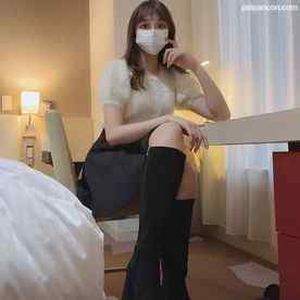 FC2-PPV-3123543 - 【無修正】読モの子と撮影会風に楽しんでいたらエスカレートしてしまって、まだお風呂の途中なのに肉棒を咥えさせ背面挿入で中出し、その後