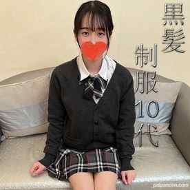 FC2-PPV-3245358 - 黒髪の制服10代。凛とした色白スレンダーの発育中マンコがまさかの大量潮吹き。人生初の生ハメ中出しの気持ちよさに絶叫。 cover.jpg