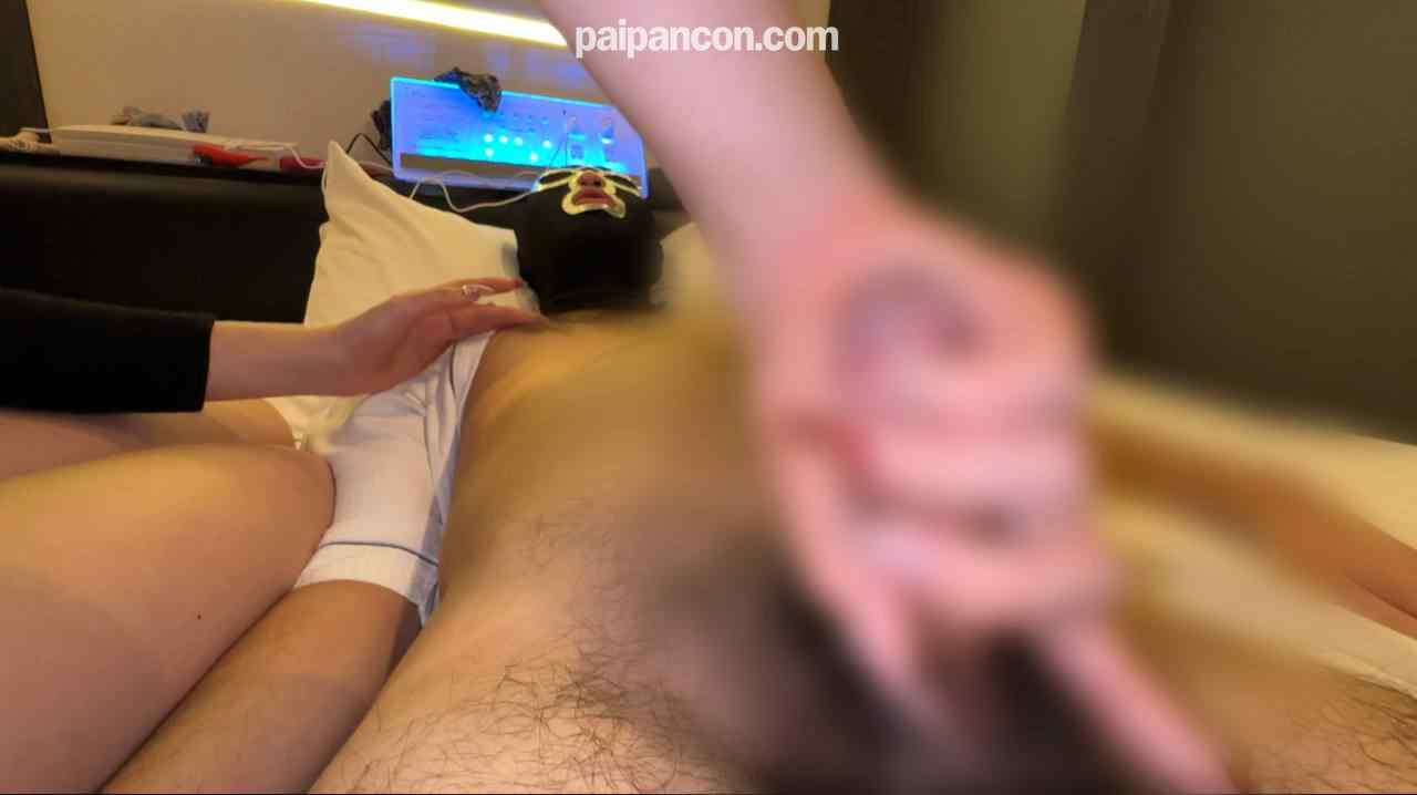 FC2-PPV-4282854 - ※先着30名限定3200pt→1290pt※ドM男の顔面に豪快鬼潮吹きぶっかけ！挿入我慢できず最後はノンストップ2連種付け！ thumbnail_3.jpg