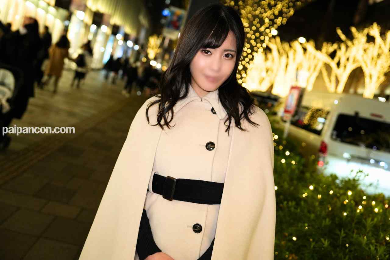 FC2-PPV-4564870 - 【初回数量限定50％オフ】男を狂わす潮吹き散らかし美女！何度でもイきたい魔性の生膣に中出し！【レビュー特典】 thumbnail_0.jpg