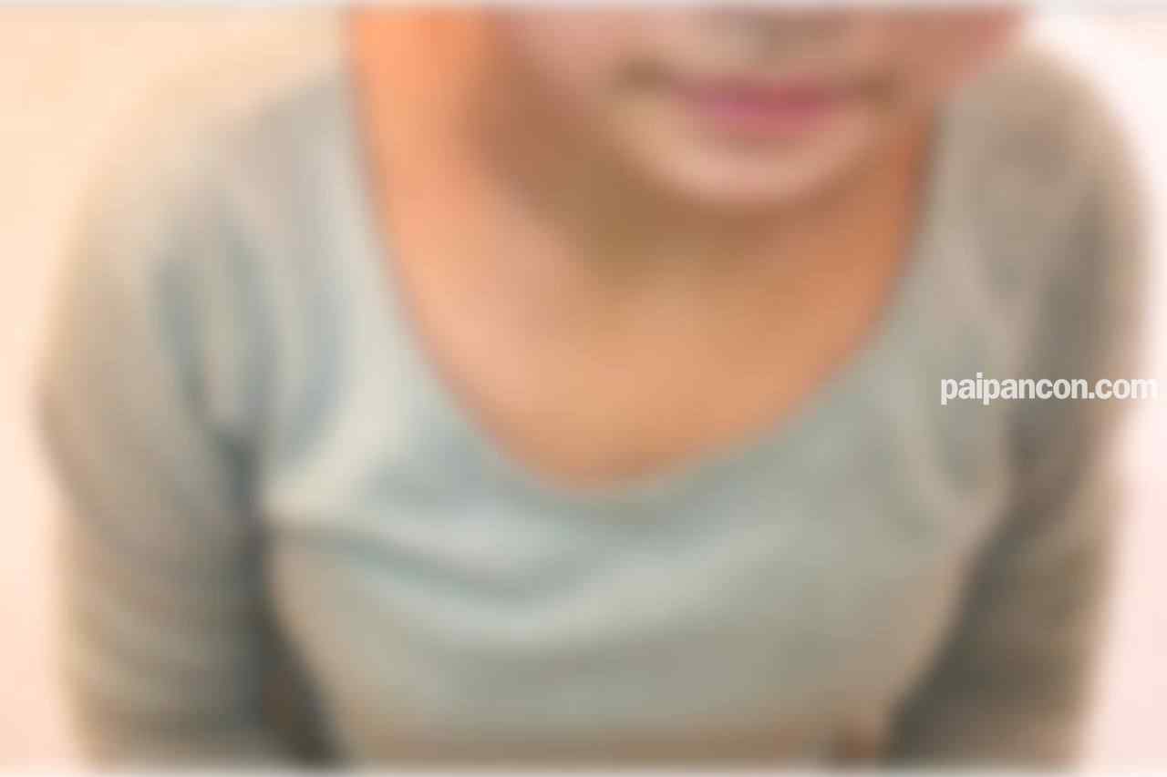 FC2-PPV-4575458 - ※初回数量限定1580pt→480pt※【奇跡の◯リ。異物挿入ド変態鬼畜動画です。※変態おじさんに膣穴異物挿入される！！】 thumbnail_1.jpg