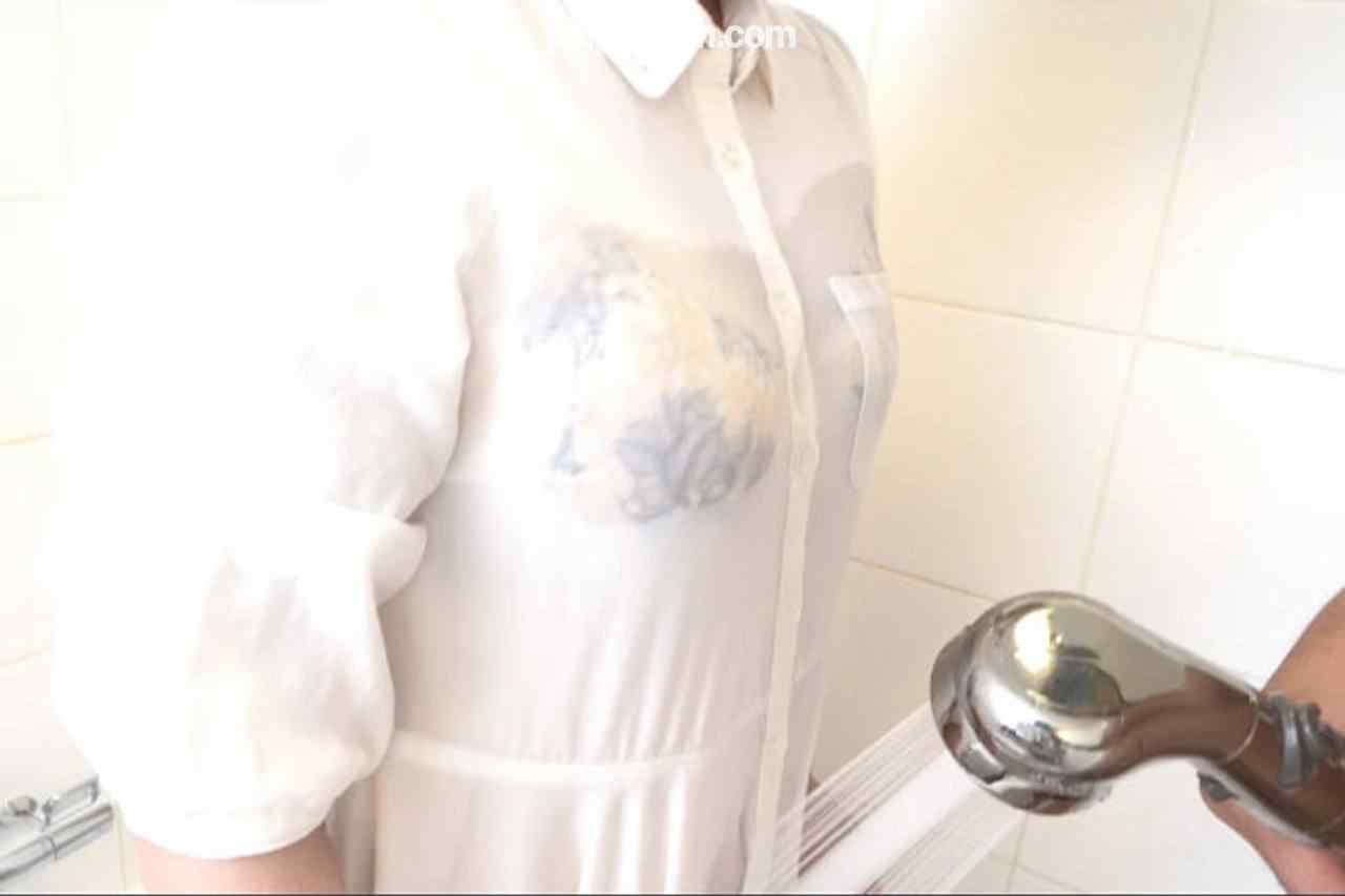 FC2-PPV-4583767 - ※10日まで72％OFF※【顔出し】【中出し】見栄っ張り夫婦は、ムスメをお嬢様学校へ入学させたら、生活が火の車で借金まみれに。さらにお金を使わせようと種付けしてきました。 thumbnail_1.jpg