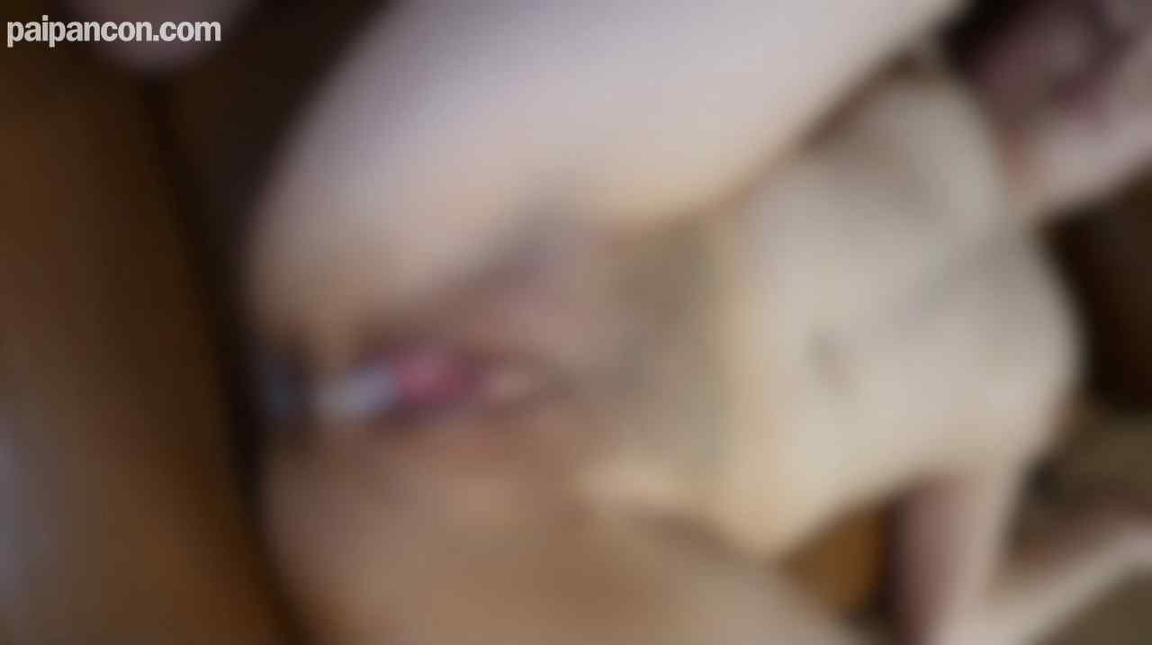 FC2-PPV-4594351 - 3日間！70%OFF【初撮り】【顔出し】大きめ乳輪ふわふわF乳のガチガチ素人。飲み屋で弄りAV堕ちさせました。極狭名器のお膣と極太チンポは相性抜群でド快楽の2射精中出し thumbnail_6.jpg