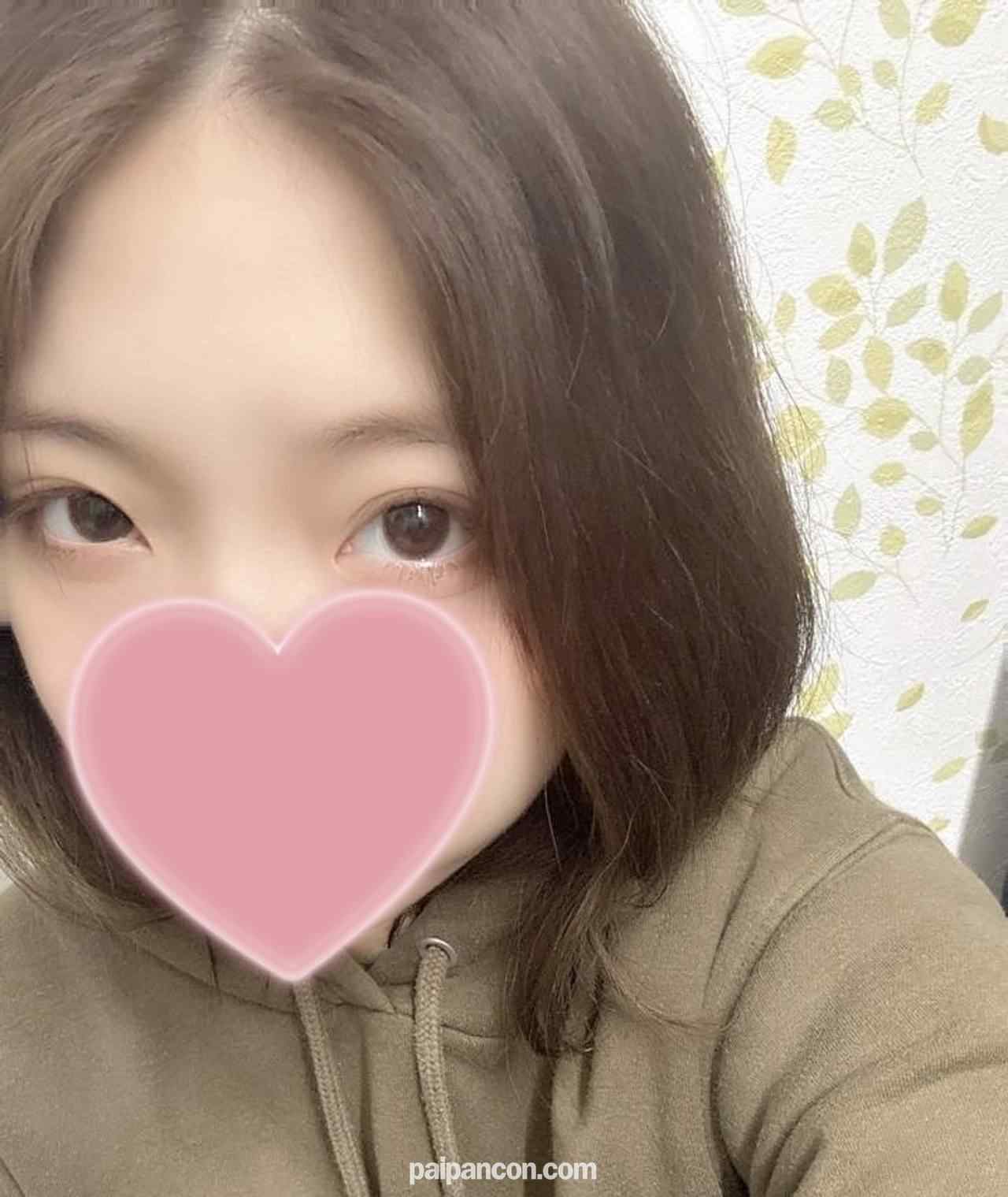 FC2-PPV-4637972 - 【完全素人初撮り】恥ずかしがり屋で芋カワイイ18歳♡危険な生挿入だけどあまりの気持ちよさに感じまくり…特典有り thumbnail_0.jpg