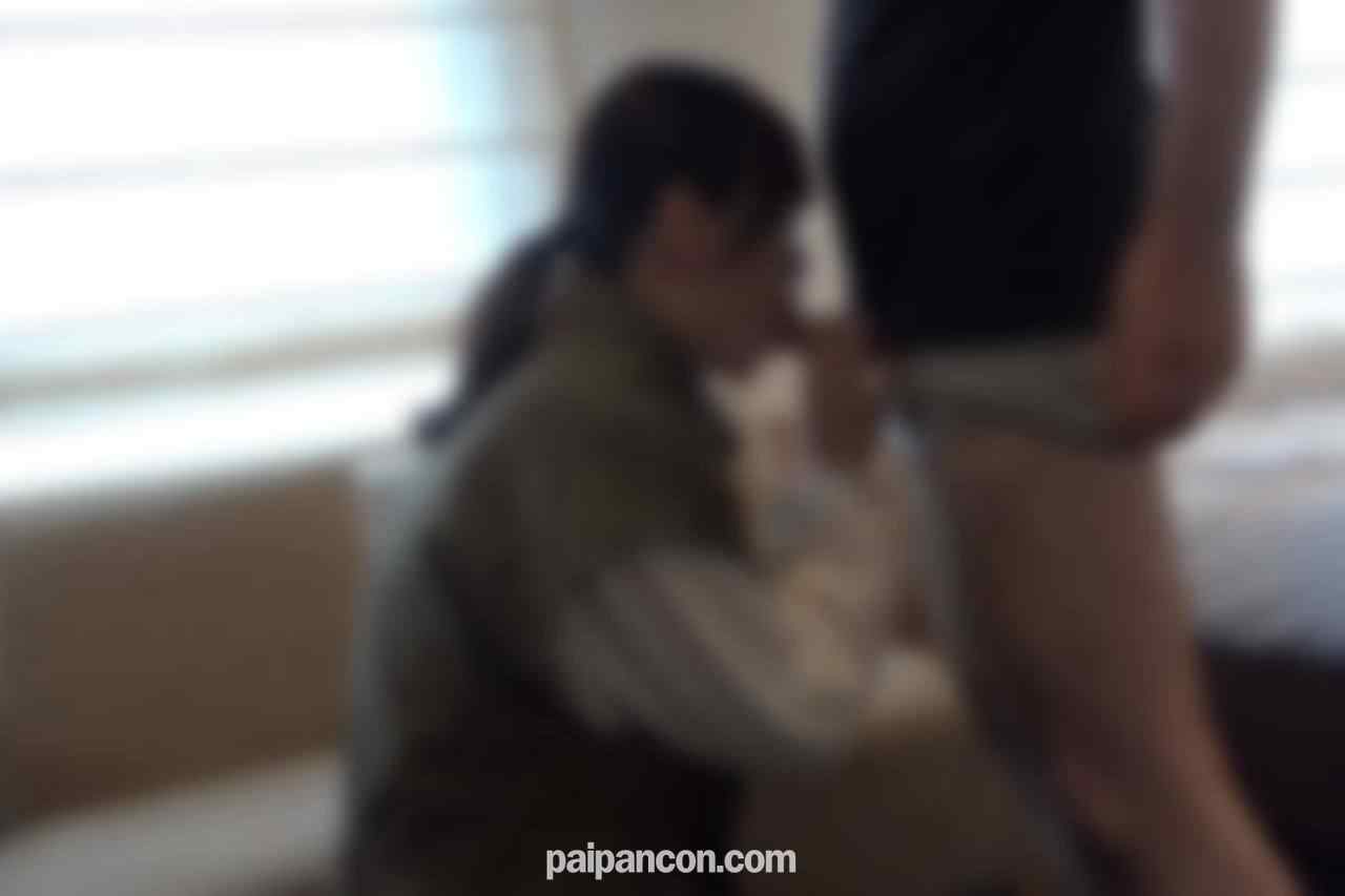 FC2-PPV-4664508 - ※4/15まで初回80％OFF※【無修正】【顔出し】男性経験が彼氏だけという美〇ジョが、その鬼畜彼氏にP活を斡旋され…彼氏にも許さなかった中出しをされて放心状態 thumbnail_0.jpg