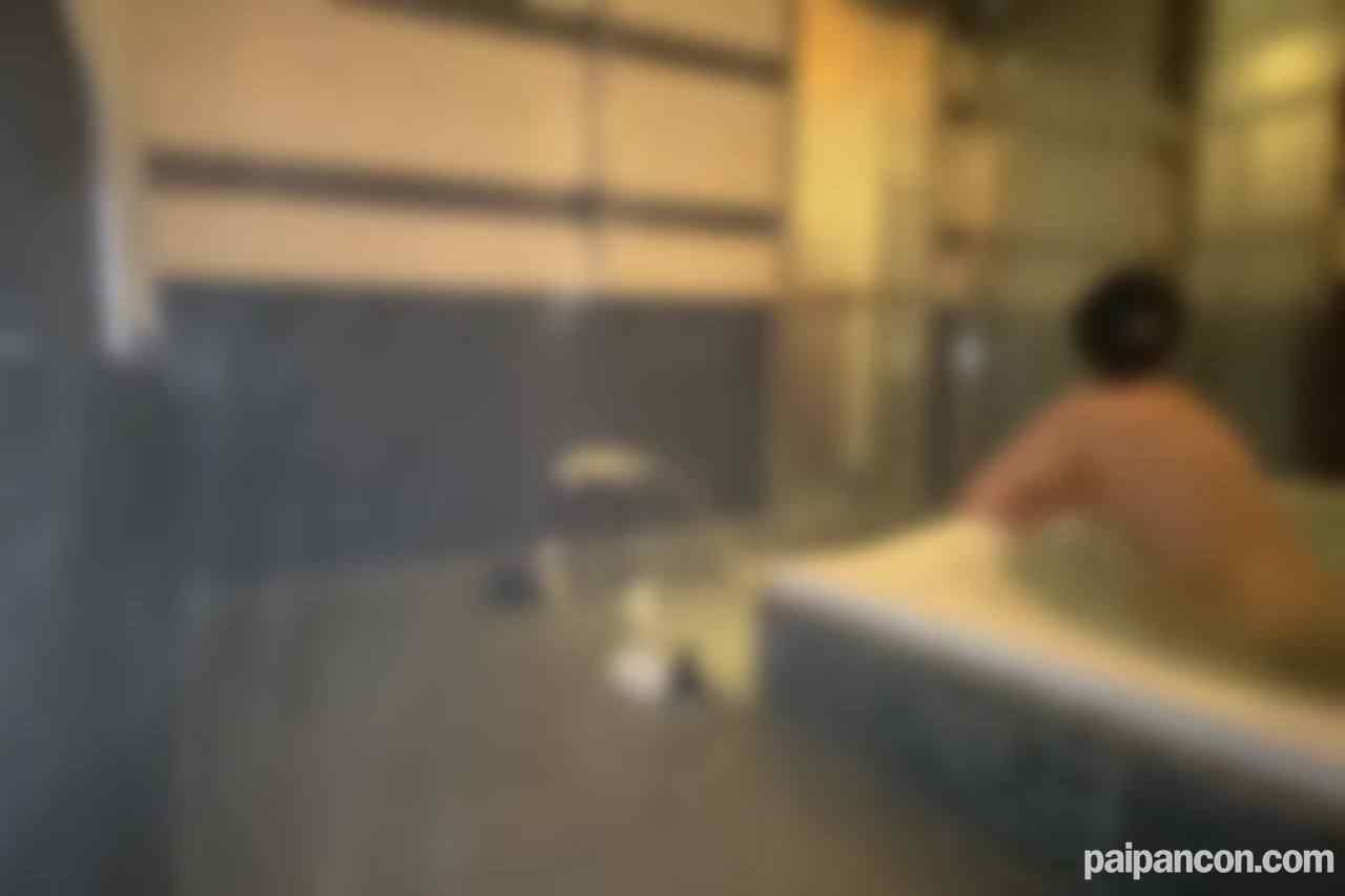 FC2-PPV-4691268 - ※6/1まで初回限定300pt※【素人個撮】【無修正】勃起チンポを射精させようとする奥さんのお口の中にドロドロザーメン発射 thumbnail_7.jpg