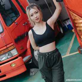 FC2-PPV-4801392 - 【2週間50%OFF!】潮吹絶頂連発、消防士志望の感度MAX敏感ムスメ。「止めないで、全部出して」と痙攣しながら懇願。激しピストンで愛液が大洪水、締め付けボディーに濃厚****！ cover.jpg