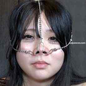 FC2-PPV-4805945 - かわいい鼻フックメス鼻豚ちゃん2人目 りおちゃん20歳イケイケおんなの鼻フックコスプレセックスｗ ★特典で無修正 cover.jpg