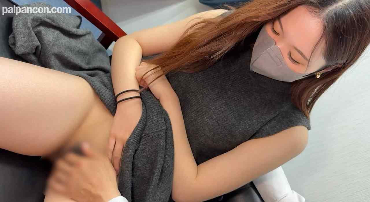 FC2-PPV-4812512 - 【完全素人&初撮り】恥ずかしがり屋で超可愛いスタイル抜群19歳JD。押しに弱く流されるがまま大量中出しハメ…。特典有り thumbnail_1.jpg