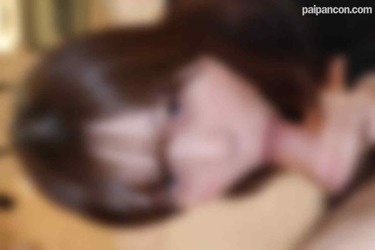 FC2-PPV-4887876 - ※初回数量限定2340pt→1170pt※【顔出し】スレンダーで色白の素敵なお尻とおっぱいを持つ人妻にハメ撮り中出し thumbnail_7.jpg